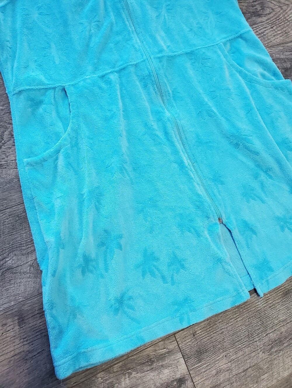 Teal Adonna Zip Up Robe - Picture 2 of 5